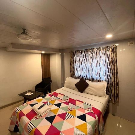 Hotel Havana Mumbai Exterior photo