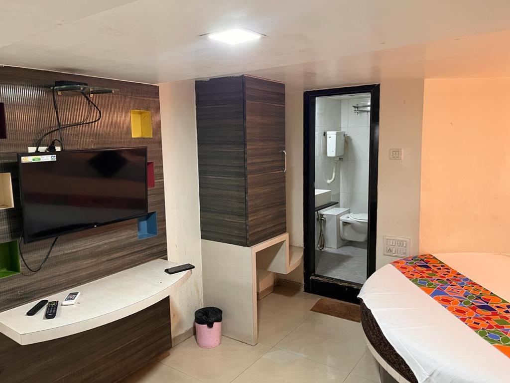 Hotel Havana Mumbai Exterior photo