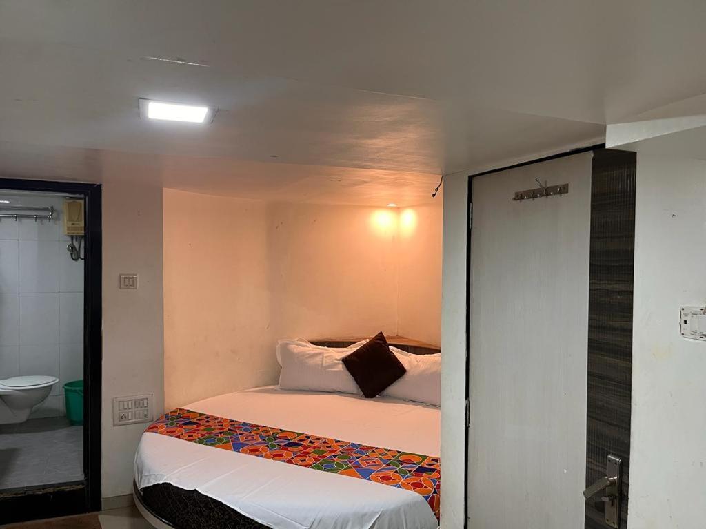 Hotel Havana Mumbai Exterior photo